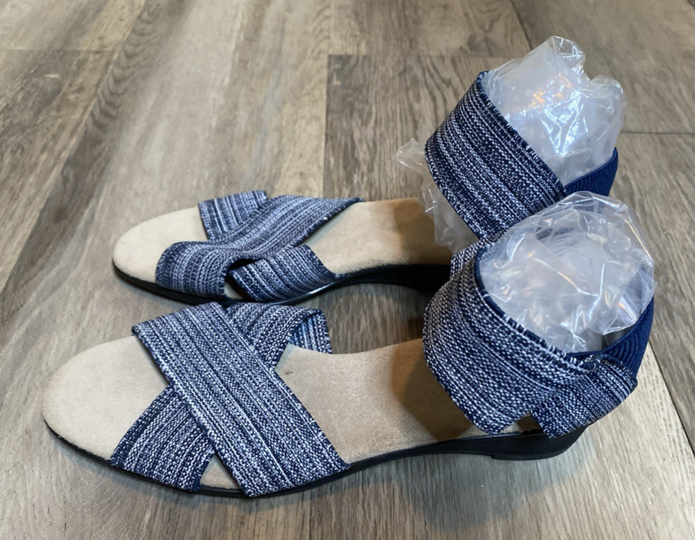 Charleston Shoe Co Peachtree Navy White Stripe Comfort Elastic Wedge 9 NWOB
